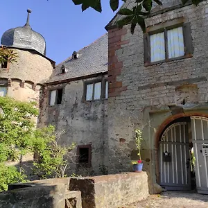 Schloss Hoellrich Karsbach